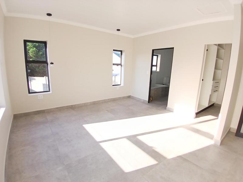 4 Bedroom Property for Sale in Stilbaai Wes Western Cape